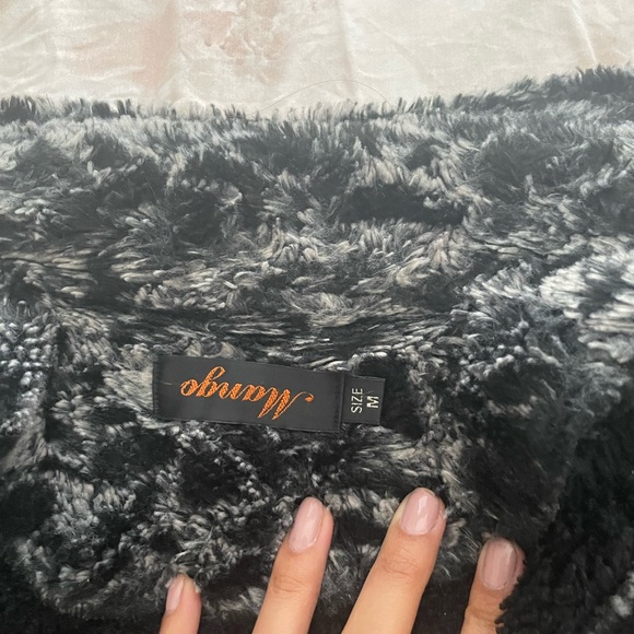 Warm winter coat- animal print- xs - Picture 11 of 13